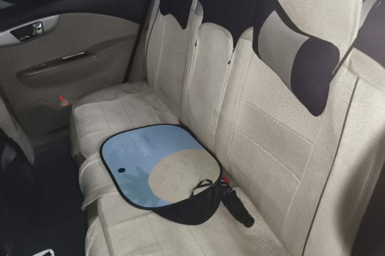 Used Buick Excelle 2013 1.5L Automatic Classic Model Left Rear Seat