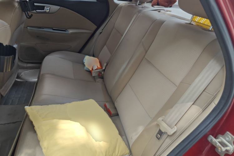Used Buick Excelle 2013 1.5L Automatic Classic Model Left Rear Seat