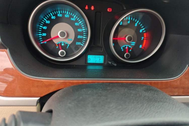 Used Buick Excelle 2013 1.5L Automatic Luxury Model Odometer Close Up