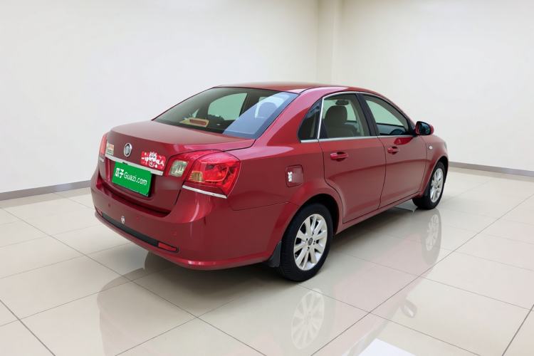 Used Buick Excelle 2013 1.5L Automatic Luxury Model Rear Right 45 Deg