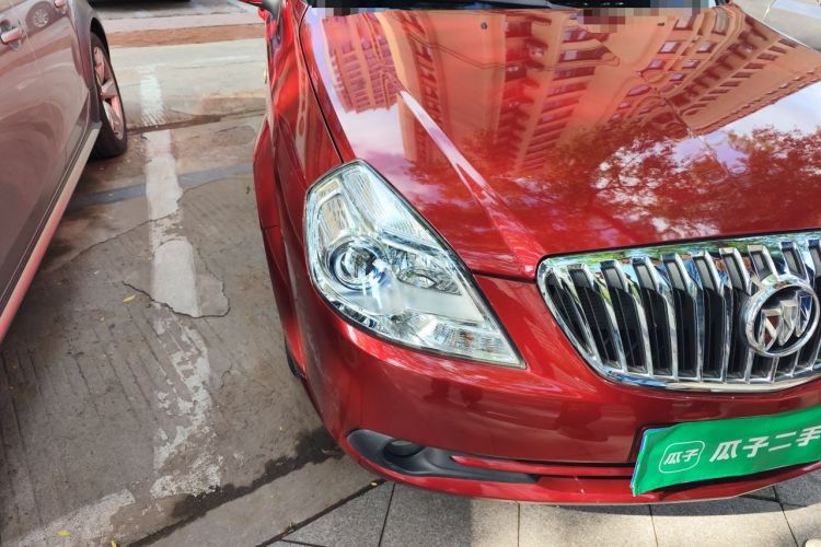 Used Buick Excelle 2013 1.5L Automatic Classic Model Right Front Headlight