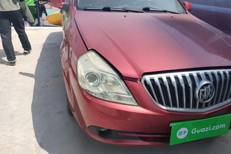 Used Buick Excelle 2013 1.5L Automatic Luxury Model Right Front Headlight