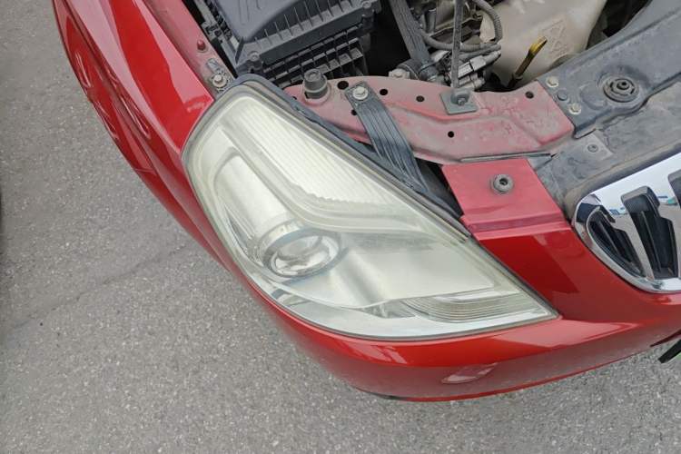 Used Buick Excelle 2013 1.5L Manual Classic Model Right Front Headlight