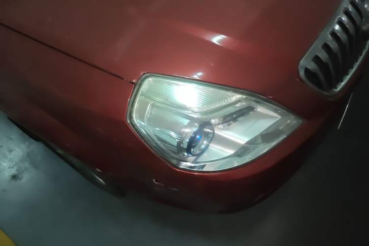 Used Buick Excelle 2013 1.5L Manual Classic Model Right Front Headlight