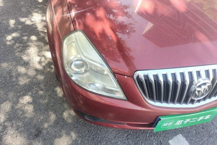 Used Buick Excelle 2013 1.5L Automatic Classic Model Right Front Headlight