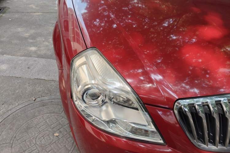 Used Buick Excelle 2013 1.5L Automatic Classic Model Right Front Headlight