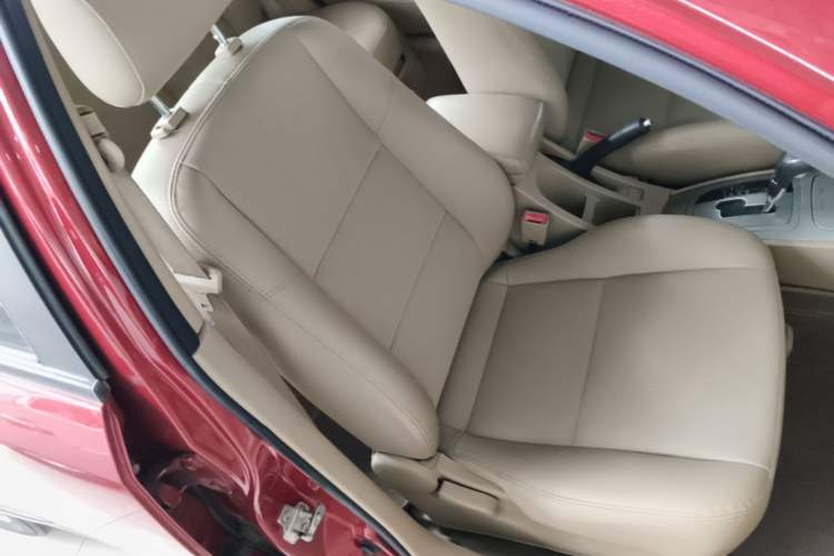 Used Buick Excelle 2013 1.5L Automatic Classic Model Right Front Seat