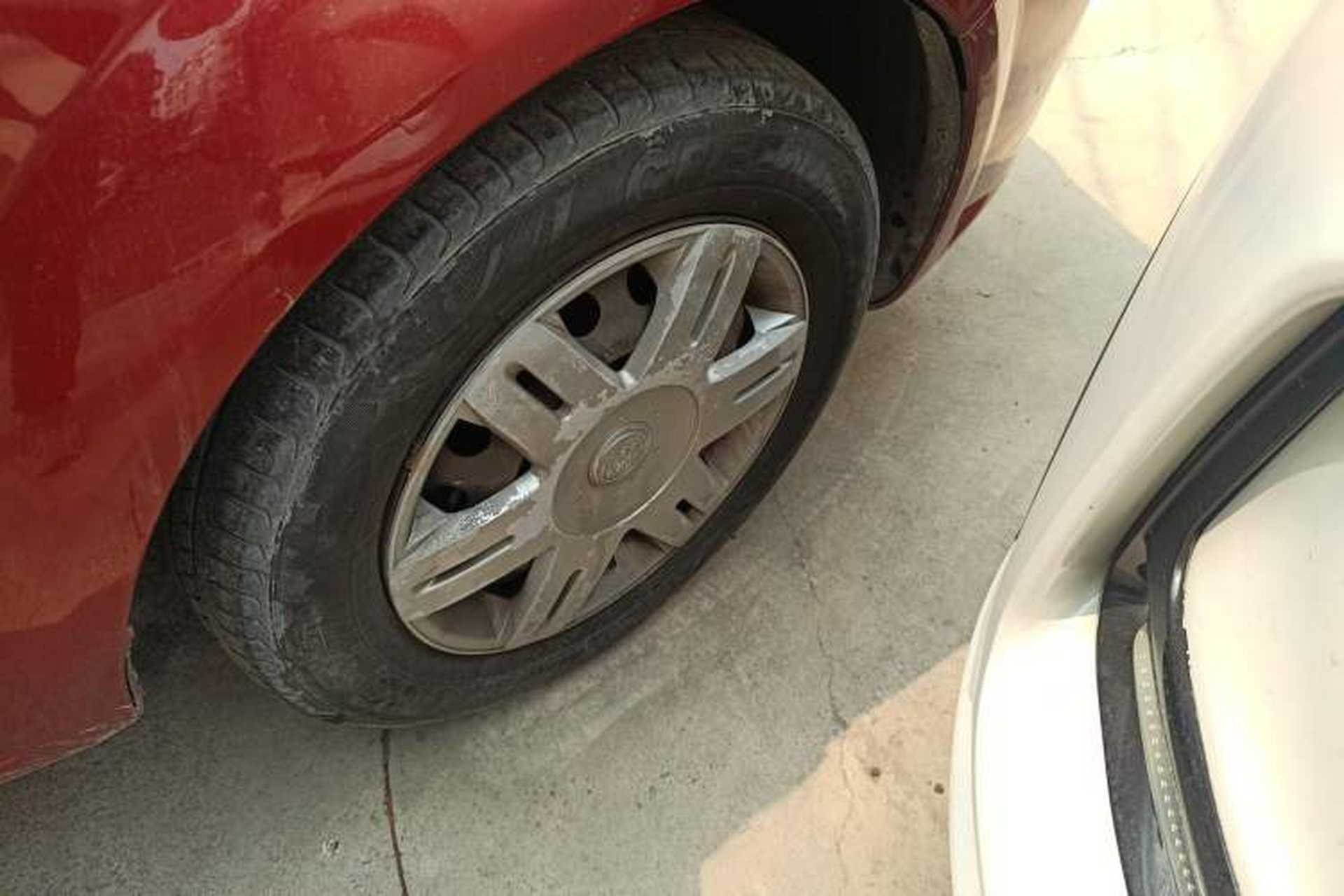 Used Buick Excelle 2013 1.5L Manual Classic Model Right Front Wheel Hub