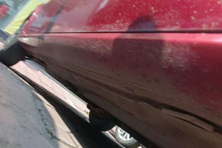 Used Buick Excelle 2013 1.5L Automatic Classic Model Right Side Sill