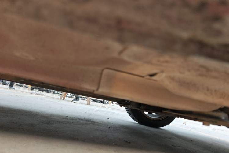 Used Buick Excelle 2013 1.5L Automatic Luxury Model Right Side Sill