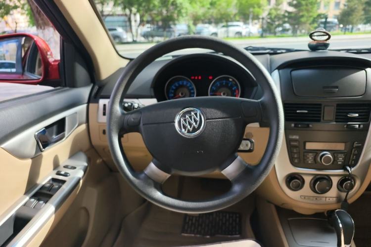 Used Buick Excelle 2013 1.5L Automatic Classic Model Steering Wheel