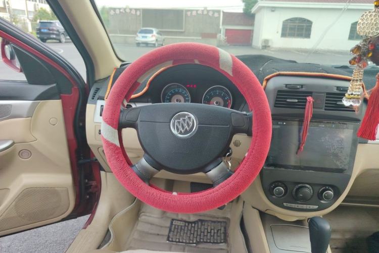 Used Buick Excelle 2013 1.5L Automatic Classic Model Steering Wheel