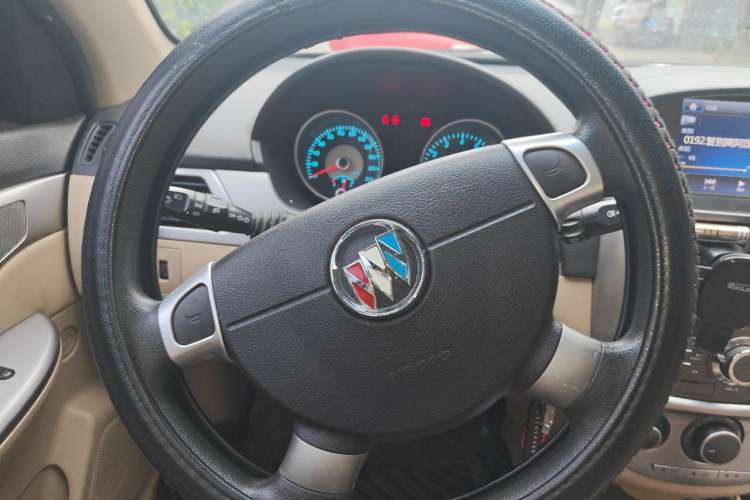 Used Buick Excelle 2013 1.5L Automatic Classic Model Steering Wheel