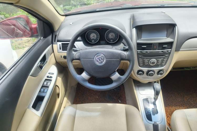 Used Buick Excelle 2013 1.5L Automatic Classic Model Steering Wheel