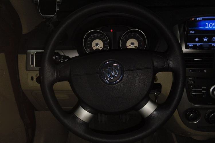 Used Buick Excelle 2013 1.5L Manual Classic Model Steering Wheel