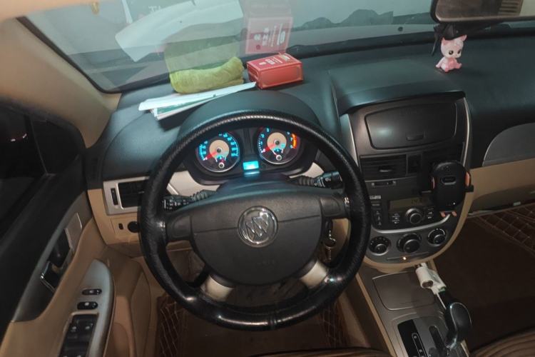 Used Buick Excelle 2013 1.5L Automatic Classic Model Steering Wheel