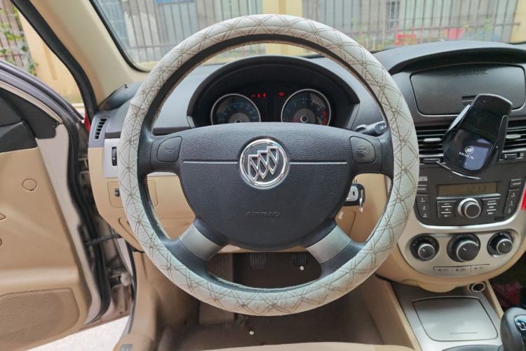 Used Buick Excelle 2013 1.5L Manual Classic Model Steering Wheel