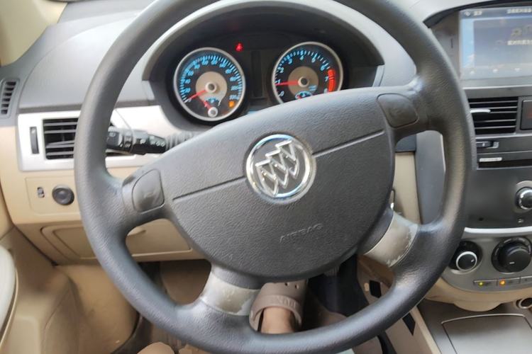 Used Buick Excelle 2013 1.5L Automatic Classic Model Steering Wheel