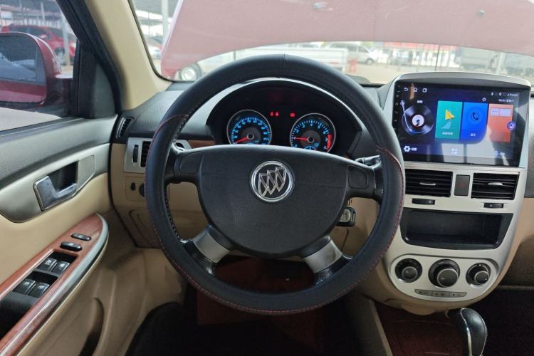 Used Buick Excelle 2013 1.5L Automatic Luxury Model Steering Wheel