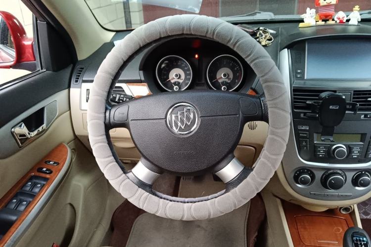 Used Buick Excelle 2013 1.5L Manual Luxury Model Steering Wheel