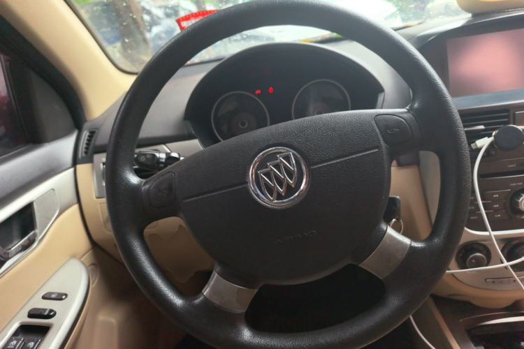 Used Buick Excelle 2013 1.5L Manual Classic Model Steering Wheel