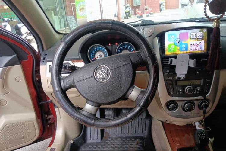 Used Buick Excelle 2013 1.5L Manual Luxury Model Steering Wheel