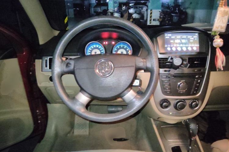 Used Buick Excelle 2013 1.5L Automatic Classic Model Steering Wheel