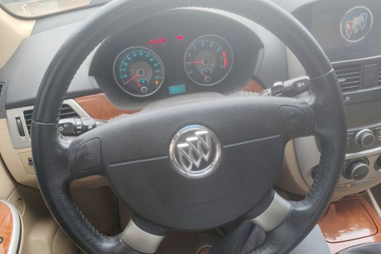 Used Buick Excelle 2013 1.5L Manual Luxury Model Steering Wheel
