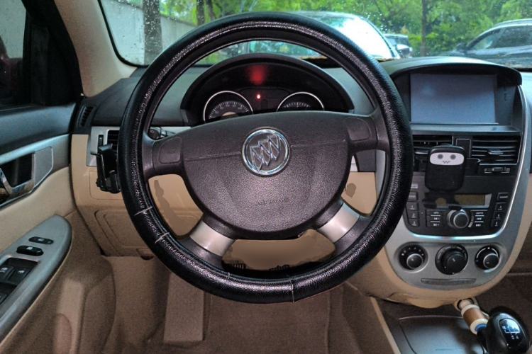 Used Buick Excelle 2013 1.5L Manual Classic Model Steering Wheel