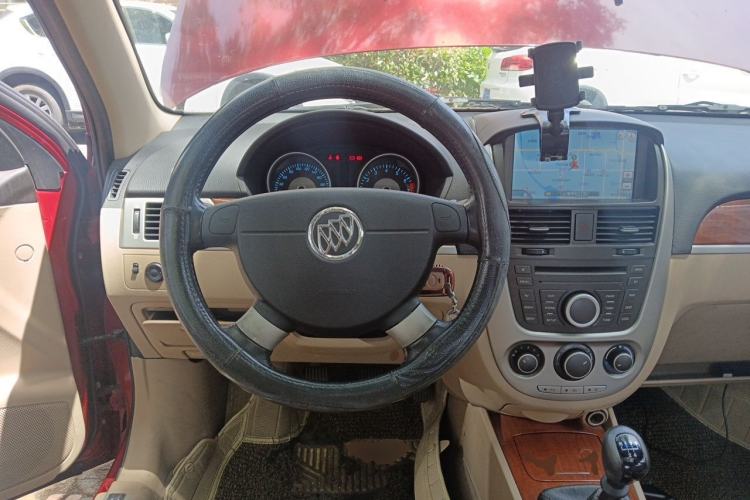 Used Buick Excelle 2013 1.5L Manual Luxury Model Steering Wheel