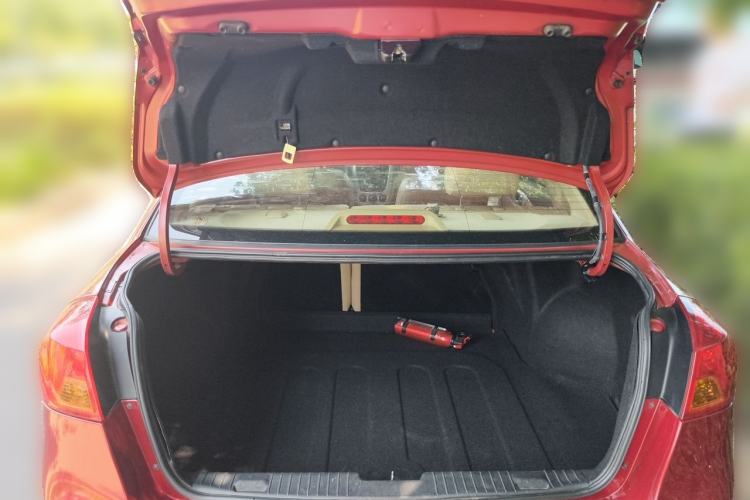 Used Buick Excelle 2013 1.5L Automatic Luxury Model Trunk