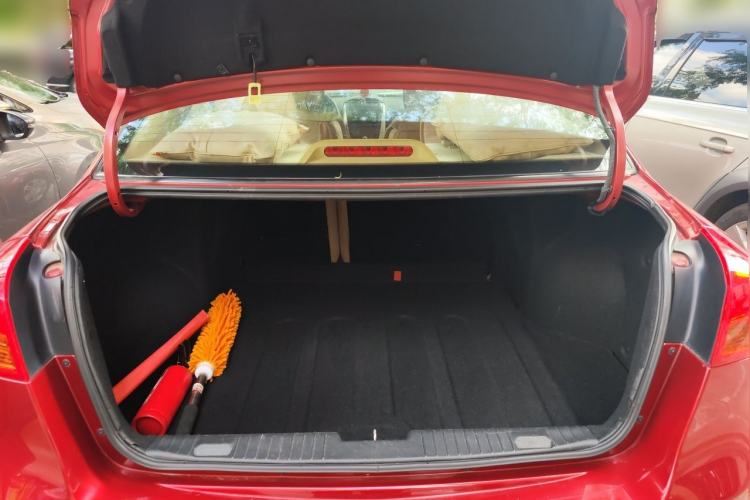 Used Buick Excelle 2013 1.5L Automatic Classic Model Trunk