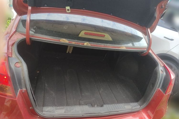 Used Buick Excelle 2013 1.5L Automatic Classic Model Trunk