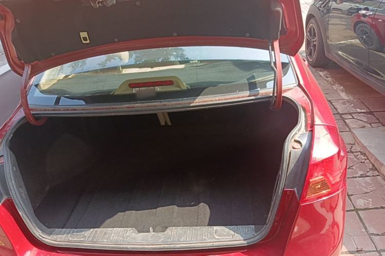Used Buick Excelle 2013 1.5L Automatic Classic Model Trunk
