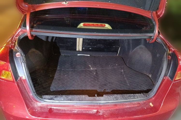 Used Buick Excelle 2013 1.5L Automatic Classic Model Trunk