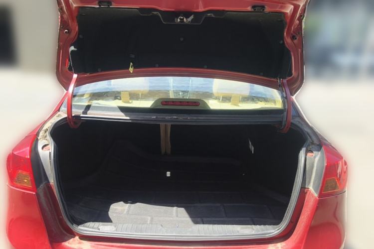 Used Buick Excelle 2013 1.5L Automatic Classic Model Trunk