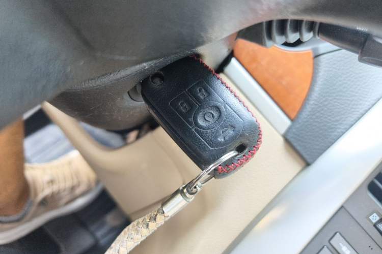 Used Buick Excelle 2013 1.5L Automatic Luxury Model Vehicle Key