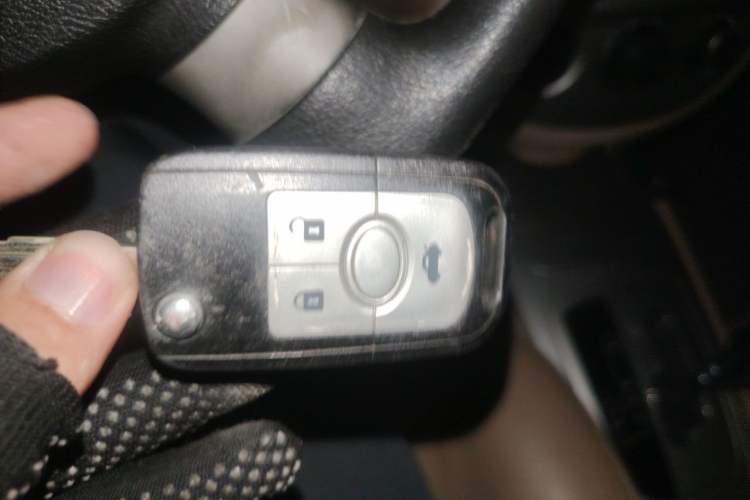 Used Buick Excelle 2013 1.5L Automatic Classic Model Vehicle Key