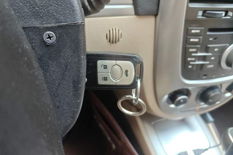 Used Buick Excelle 2013 1.5L Automatic Classic Model Vehicle Key