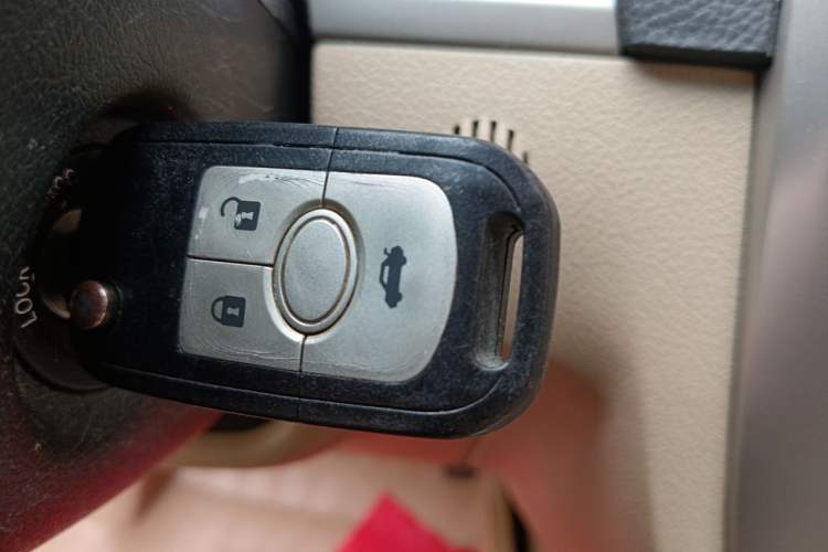 Used Buick Excelle 2013 1.5L Automatic Classic Model Vehicle Key
