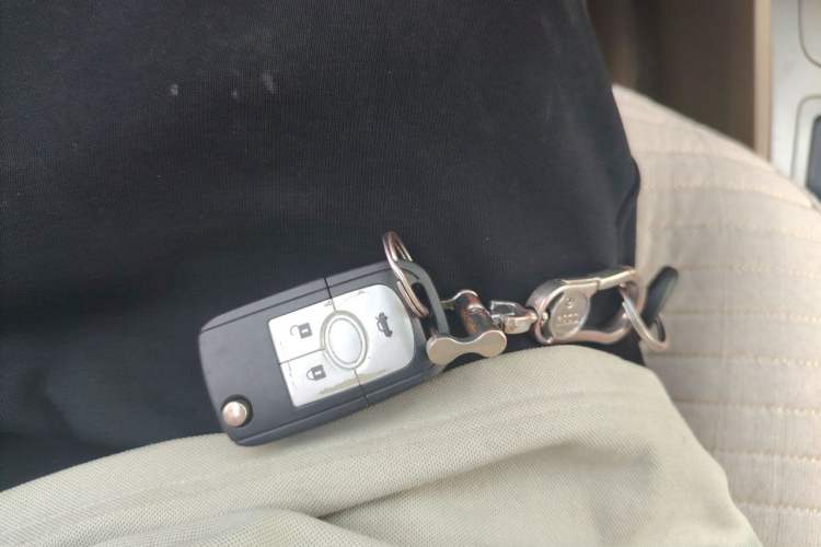 Used Buick Excelle 2013 1.5L Automatic Classic Model Vehicle Key