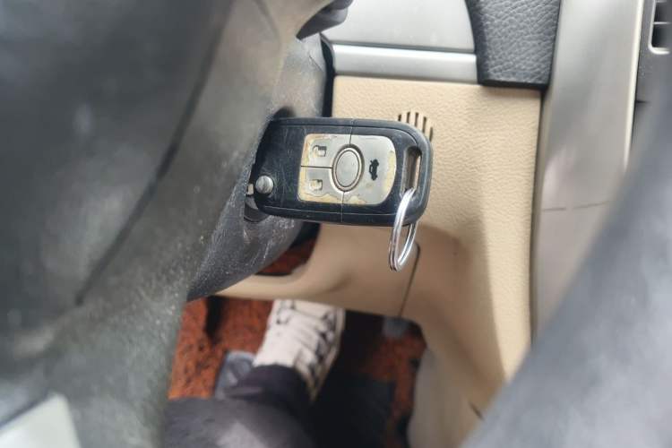 Used Buick Excelle 2013 1.5L Automatic Classic Model Vehicle Key