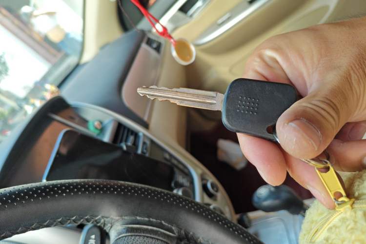 Used Buick Excelle 2013 1.5L Automatic Classic Model Vehicle Key