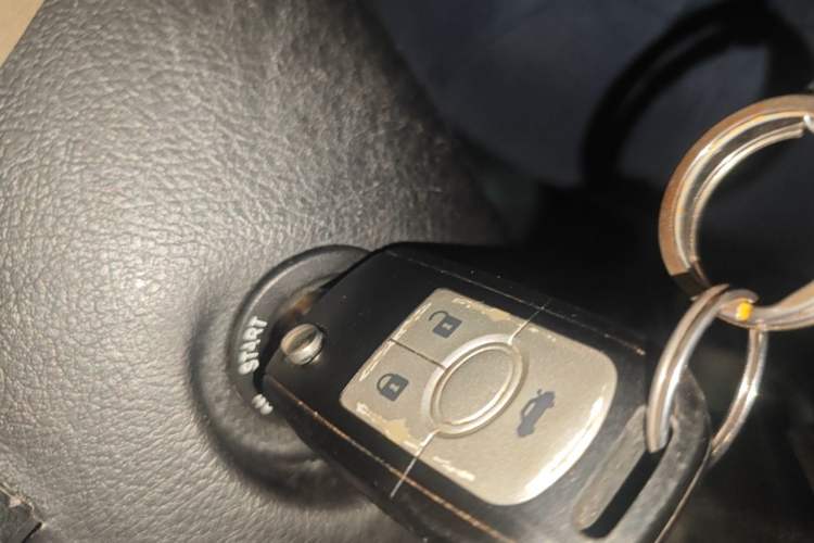 Used Buick Excelle 2013 1.5L Automatic Classic Model Vehicle Key