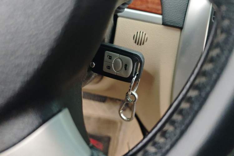 Used Buick Excelle 2013 1.5L Automatic Luxury Model Vehicle Key
