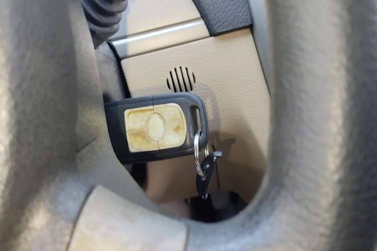 Used Buick Excelle 2013 1.5L Automatic Classic Model Vehicle Key