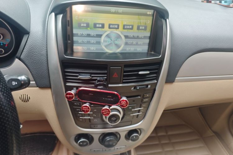 Used Buick Excelle 2013 1.5L Manual Classic Model Audio And AC Panel
