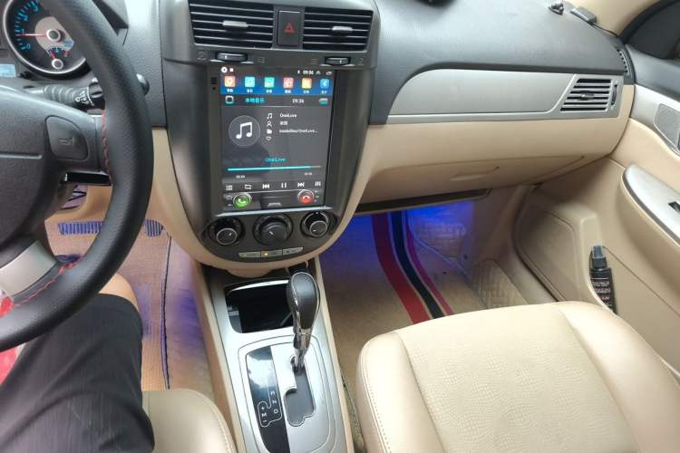 Used Buick Excelle 2013 1.5L Automatic Classic Model Audio And AC Panel