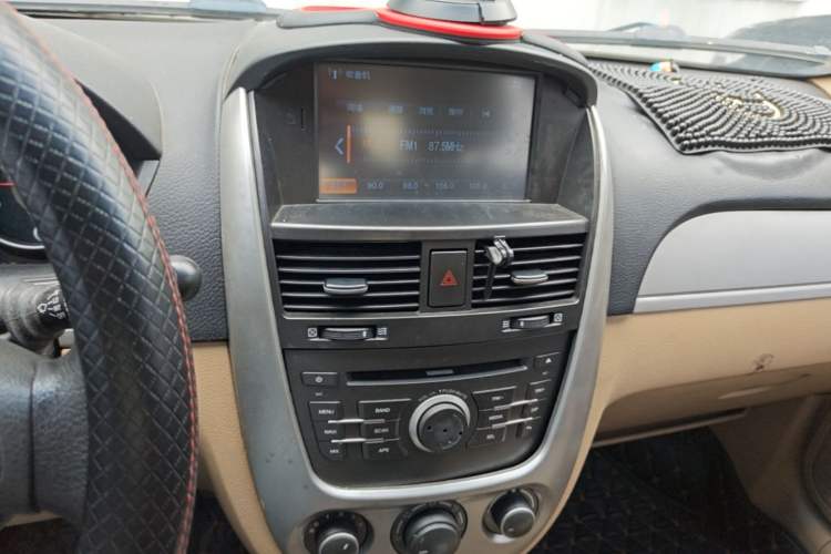 Used Buick Excelle 2013 1.5L Automatic Classic Model Audio And AC Panel
