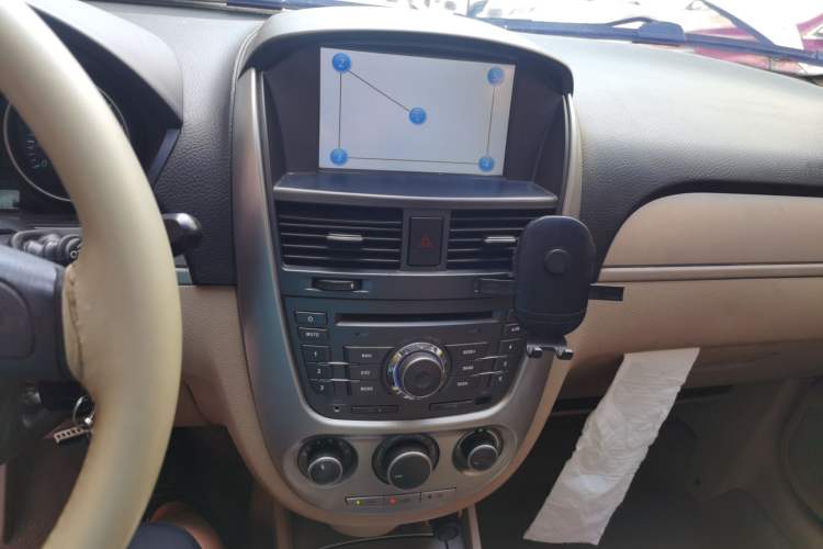 Used Buick Excelle 2013 1.5L Manual Classic Model Audio And AC Panel